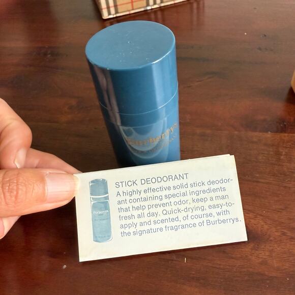 Vintage Burberrys for men After shave blam 2 fl oz/ deodorant 1 oz set in box - Picture 8 of 8